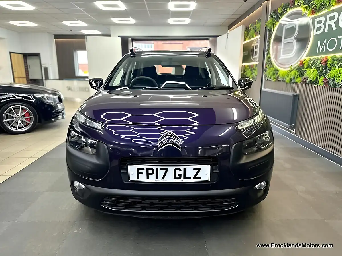 Used 2017 Citroen C4 Cactus Feel S/S Mauve/Purple - Interior and Exterior details 6