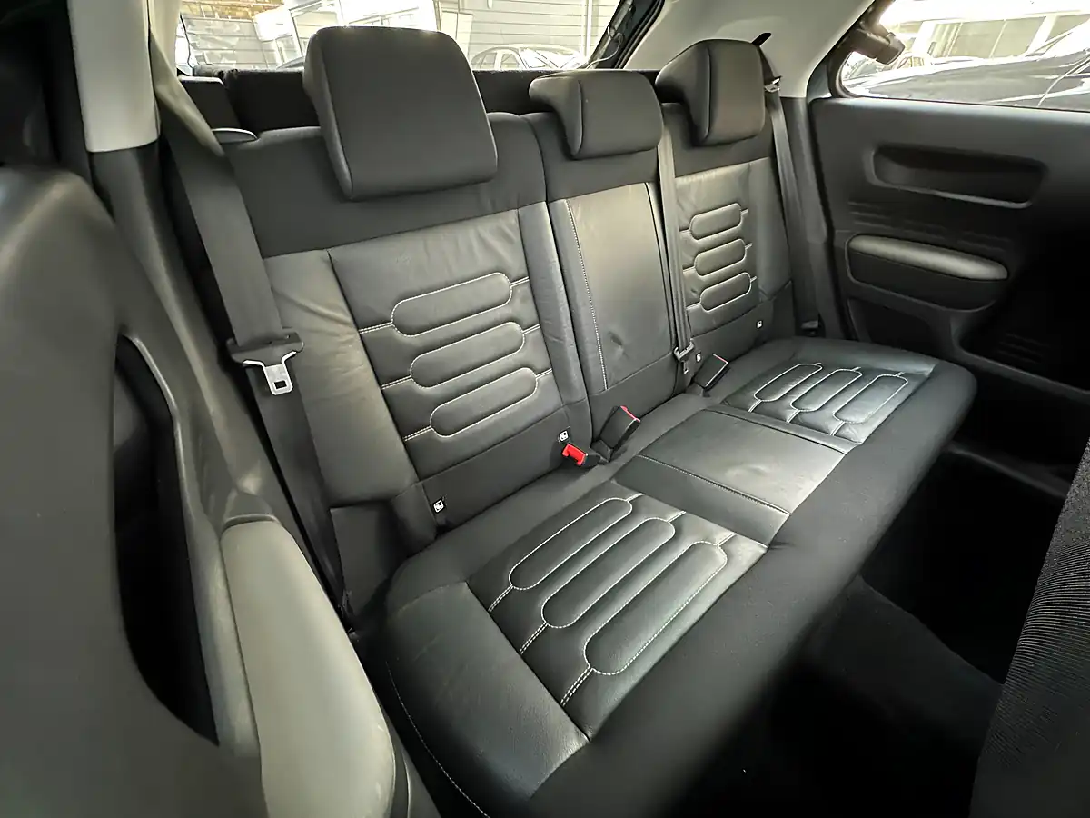 Used 2017 Citroen C4 Cactus Flair Edition Steel Grey - Interior and Exterior details 9