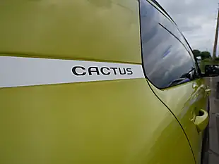 Used 2017 Citroen C4 Cactus Flair Edition Yellow - Interior and Exterior details 10