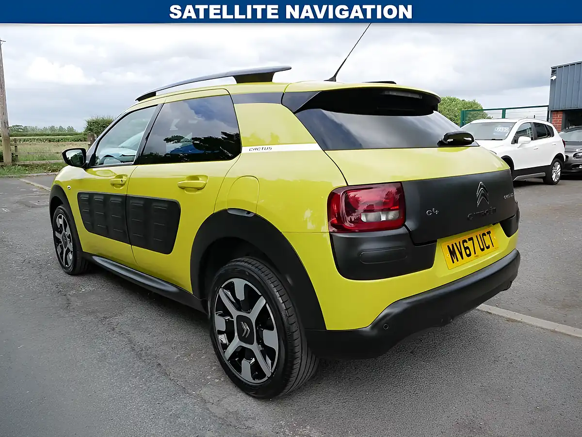 Used 2017 Citroen C4 Cactus Flair Edition Yellow - Interior and Exterior details 3