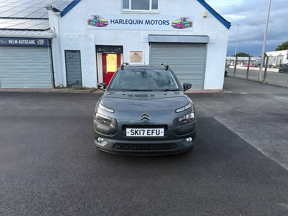 Used 2017 Citroen C4 Cactus Flair Grey - Interior and Exterior details 2