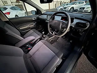 Used 2017 Citroen C4 Cactus Flair Grey - Interior and Exterior details 9