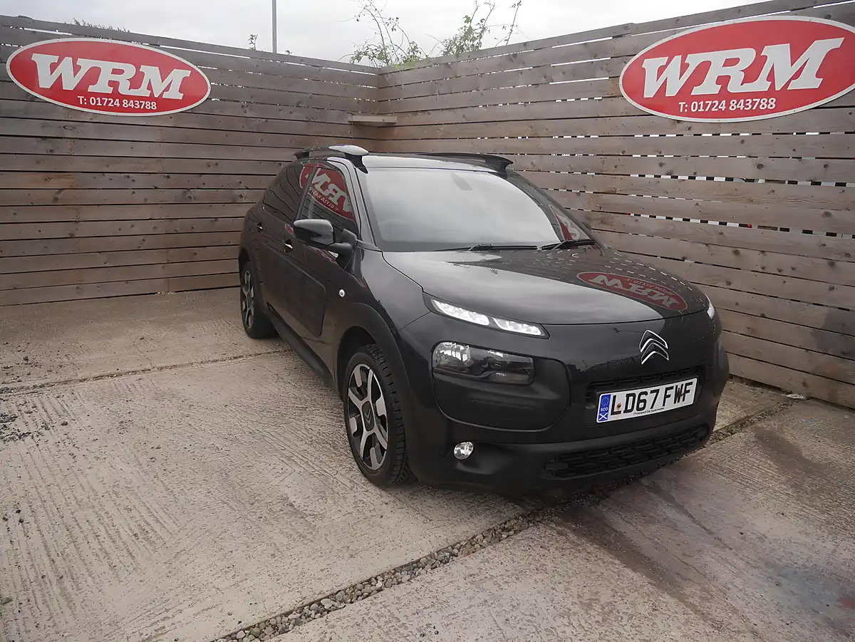 Used 2017 Citroen C4 Cactus Flair Obsidian Black - Interior and Exterior details 5