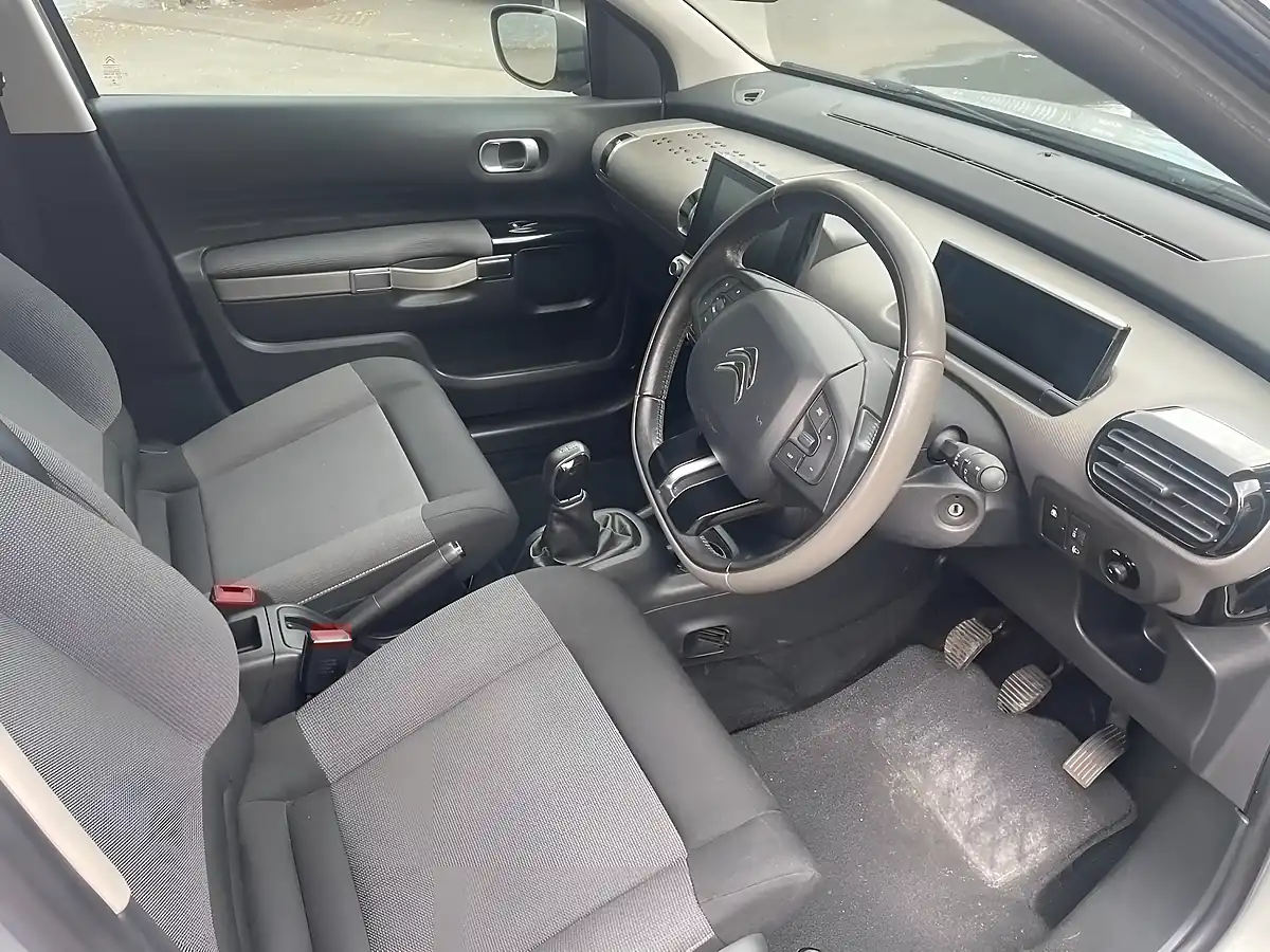 Used 2017 Citroen C4 Cactus Flair Silver - Interior and Exterior details 10
