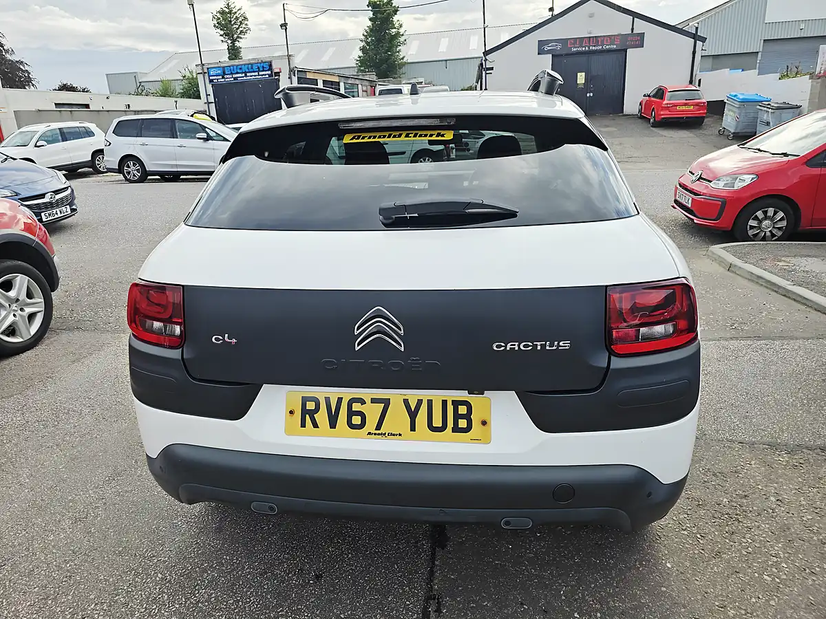 Used 2017 Citroen C4 Cactus Flair White - Interior and Exterior details 4