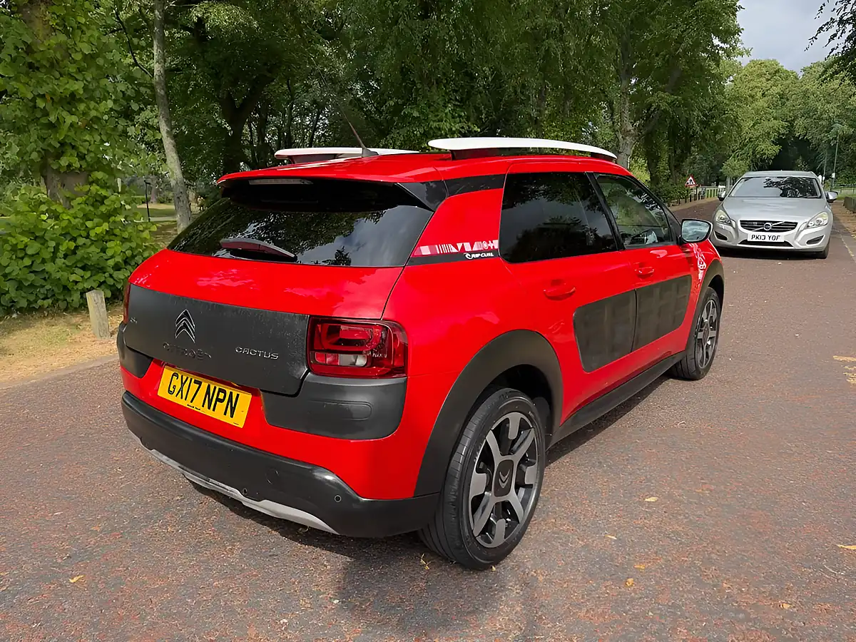Used 2017 Citroen C4 Cactus Rip Curl Red - Interior and Exterior details 3