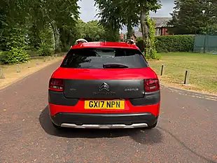 Used 2017 Citroen C4 Cactus Rip Curl Red - Interior and Exterior details 6