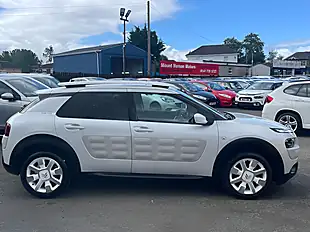 Used 2017 Citroen C4 Cactus W White - Interior and Exterior details 10