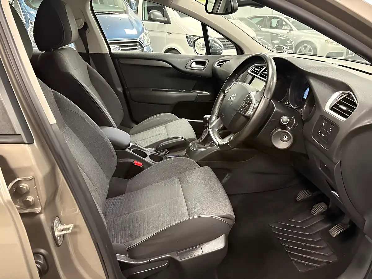 Used 2017 Citroen C4 Flair Grey - Interior and Exterior details 17