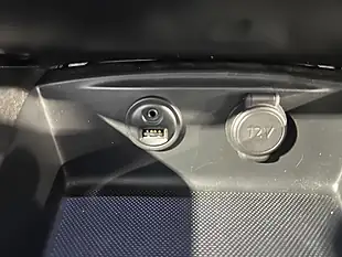 Used 2017 Citroen C4 Flair Grey - Interior and Exterior details 14