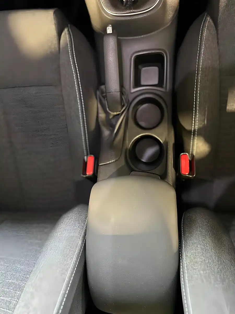 Used 2017 Citroen C4 Flair Grey - Interior and Exterior details 15
