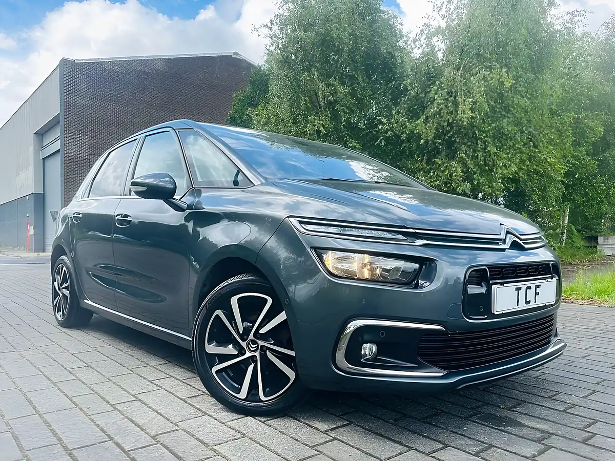 Used 2017 Citroen C4 Picasso Flair Grey - Interior and Exterior details 13