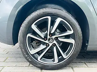 Used 2017 Citroen C4 Picasso Flair Grey - Interior and Exterior details 17