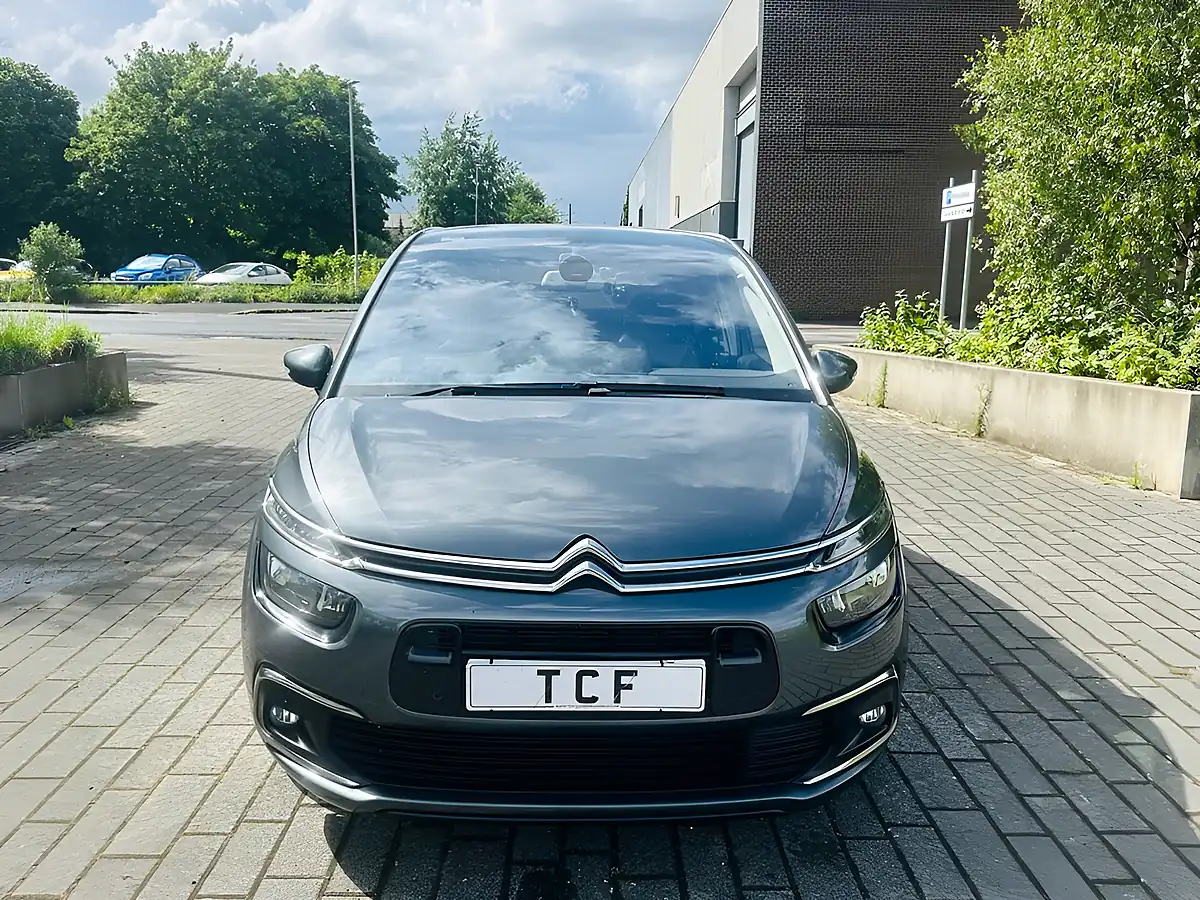 Used 2017 Citroen C4 Picasso Flair Grey - Interior and Exterior details 6
