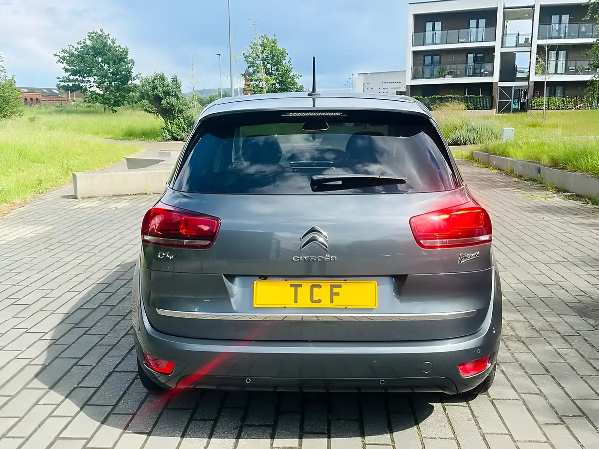 Used 2017 Citroen C4 Picasso Flair Grey - Interior and Exterior details 8