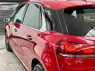 Used 2017 Citroen C4 Picasso Flair Red - Interior and Exterior details 10