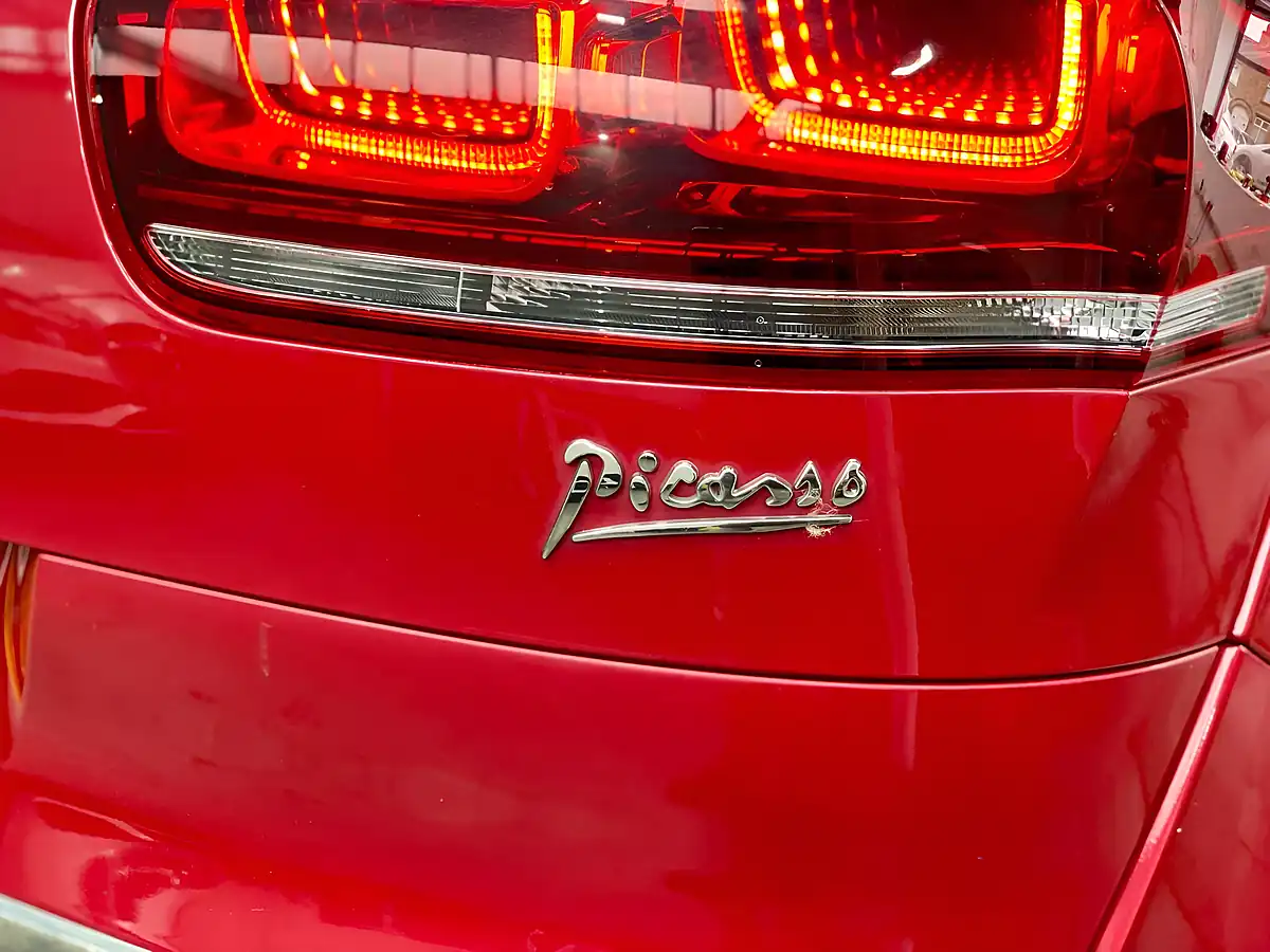 Used 2017 Citroen C4 Picasso Flair Red - Interior and Exterior details 12