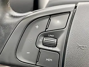 Used 2017 Citroen C4 Picasso Flair Red - Interior and Exterior details 18