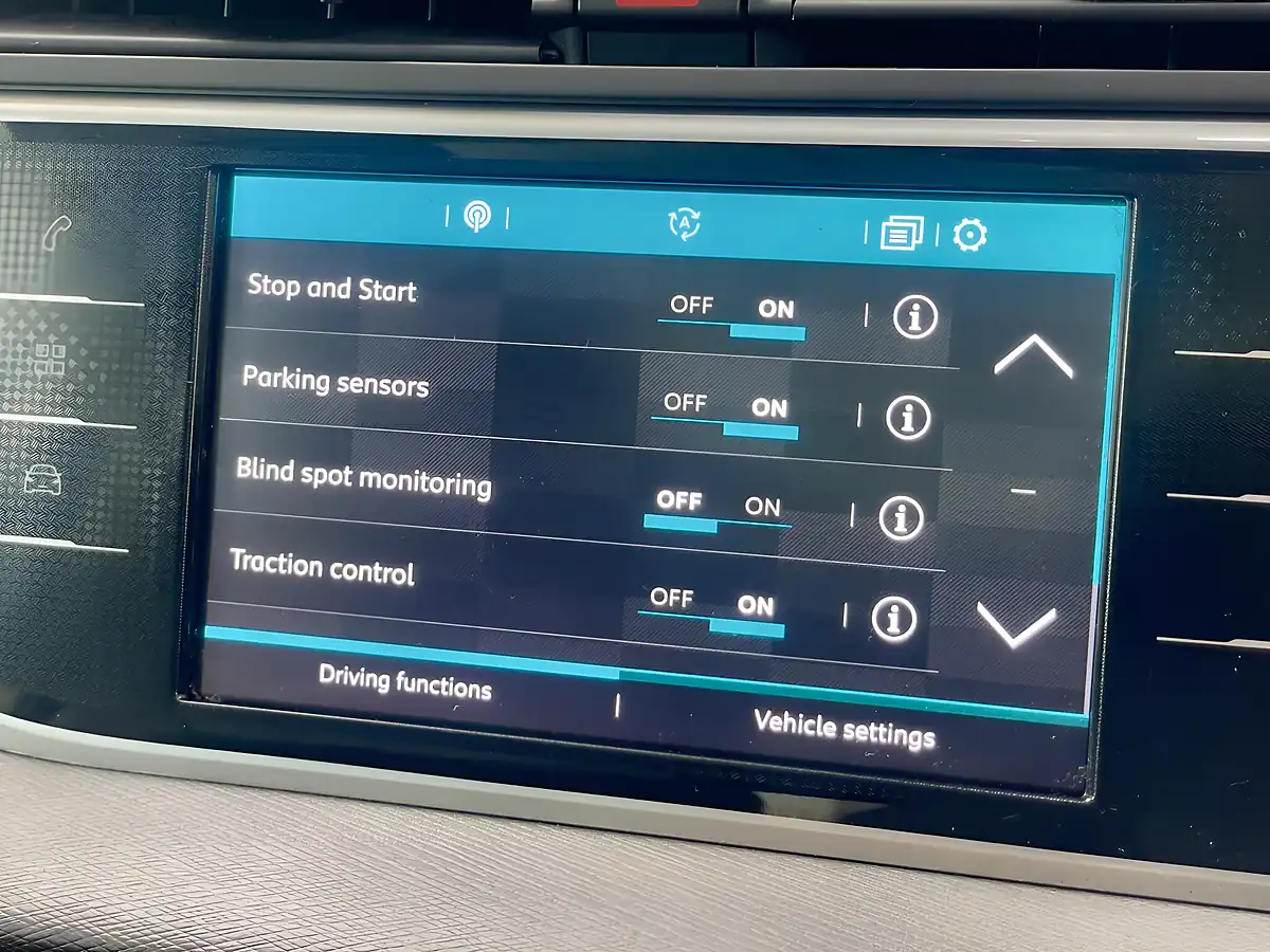 Used 2017 Citroen C4 Picasso Flair Red - Interior and Exterior details 19