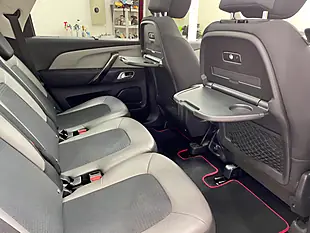 Used 2017 Citroen C4 Picasso Flair Red - Interior and Exterior details 8