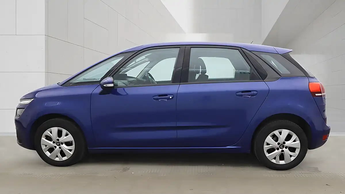 Used 2017 Citroen C4 Picasso Touch Edition Blue - Interior and Exterior details 6