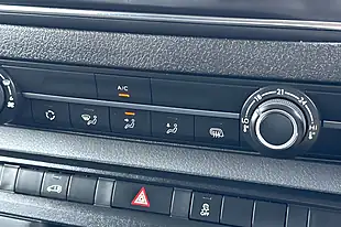 Used 2017 Citroen Dispatch Enterprise M Black - Interior and Exterior details 18