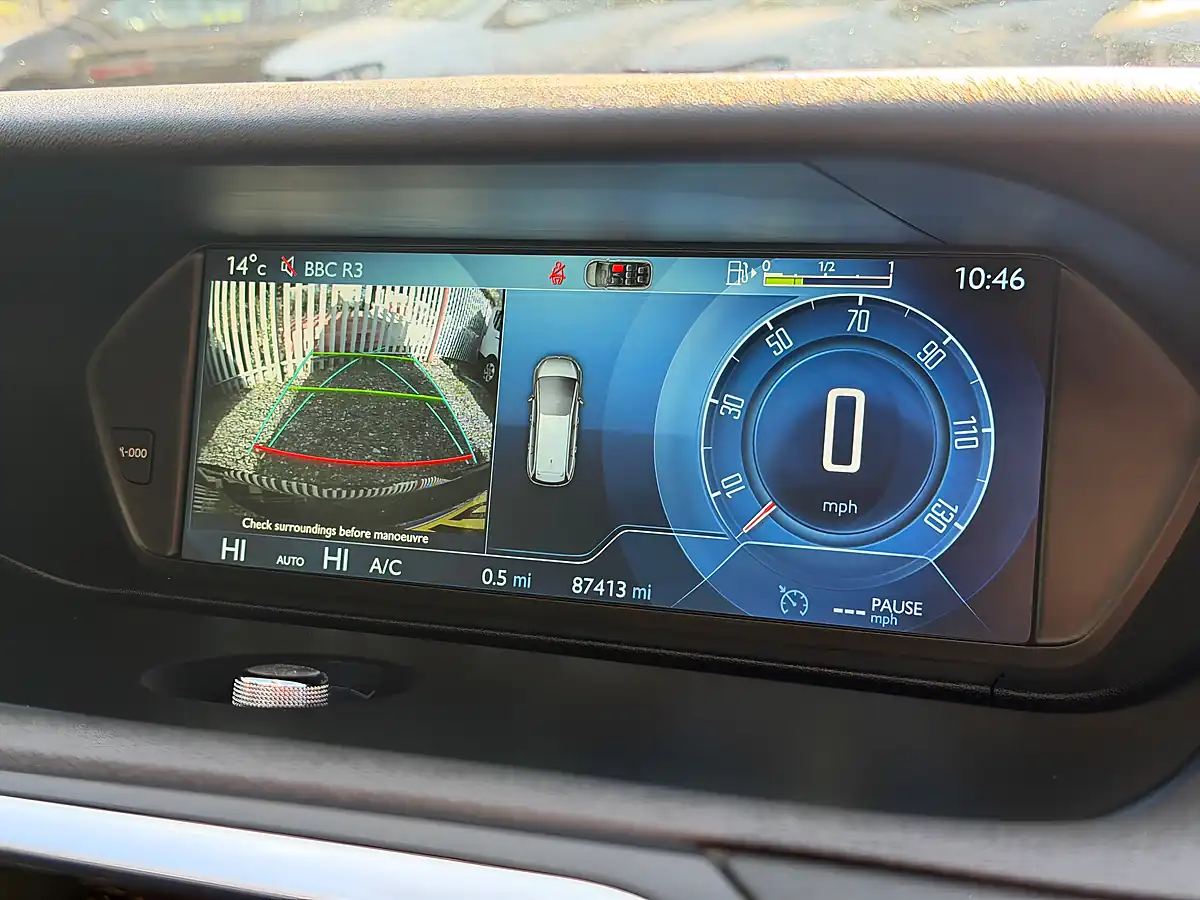 Used 2017 Citroen Grand C4 Picasso Exclusive+ Black - Interior and Exterior details 19