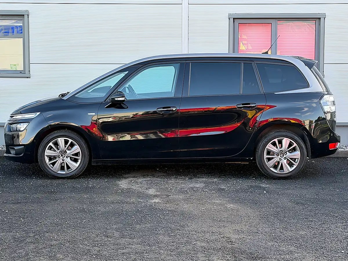 Used 2017 Citroen Grand C4 Picasso Exclusive+ Black - Interior and Exterior details 7