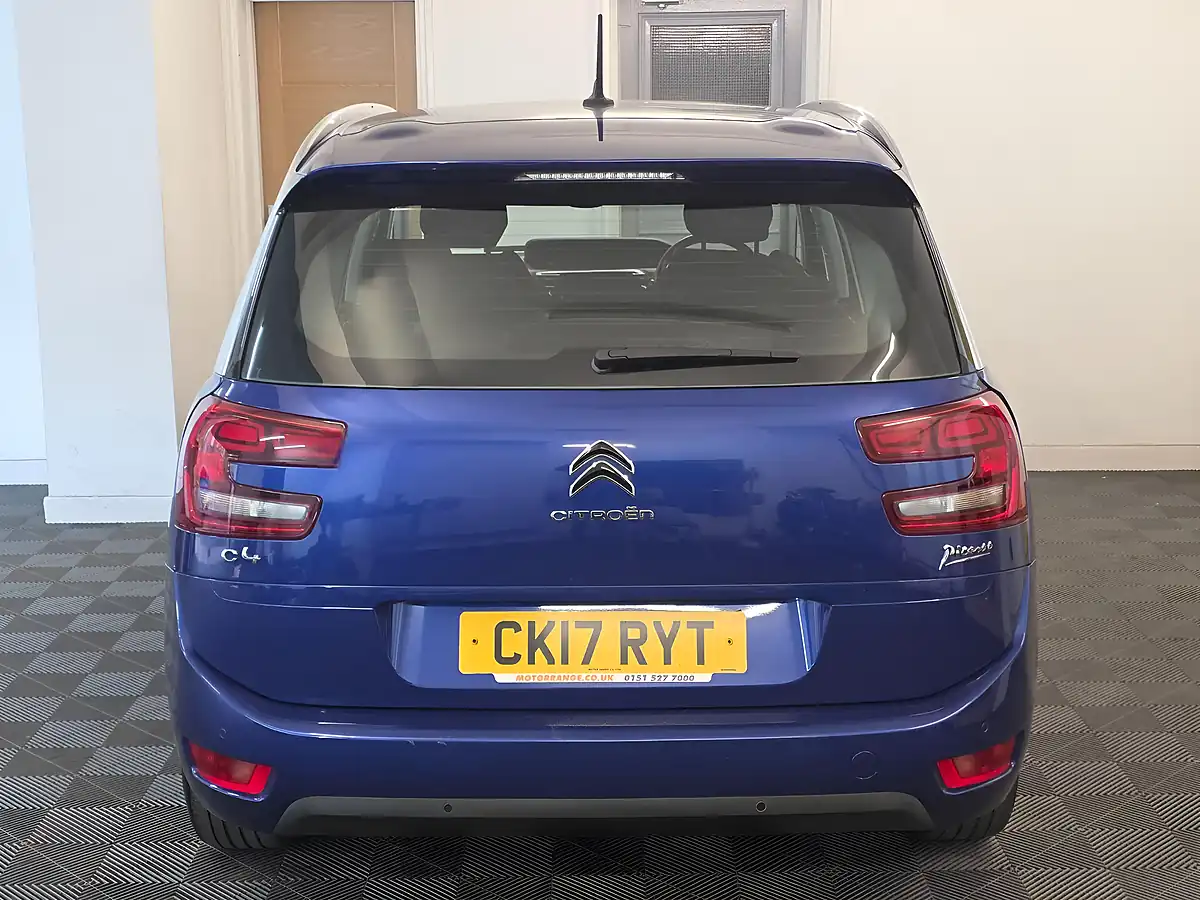 Used 2017 Citroen Grand C4 Picasso Feel Blue - Interior and Exterior details 5