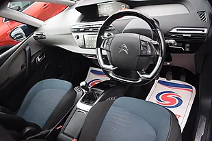 Used 2017 Citroen Grand C4 Picasso Feel Blue - Interior and Exterior details 7