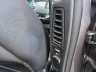 Used 2017 Citroen Grand C4 Picasso Feel Grey - Interior and Exterior details 13