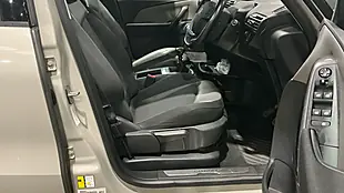 Used 2017 Citroen Grand C4 Picasso Flair Beige - Interior and Exterior details 11
