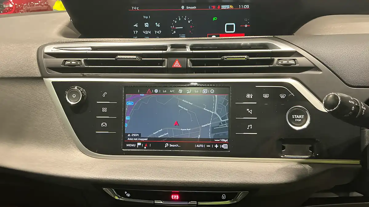 Used 2017 Citroen Grand C4 Picasso Flair Beige - Interior and Exterior details 13