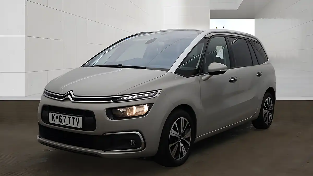Used 2017 Citroen Grand C4 Picasso Flair Beige - Interior and Exterior details 2