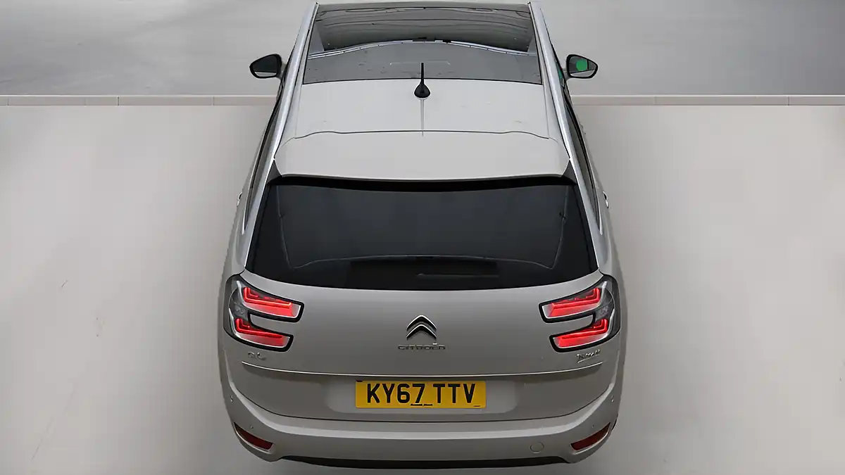 Used 2017 Citroen Grand C4 Picasso Flair Beige - Interior and Exterior details 8