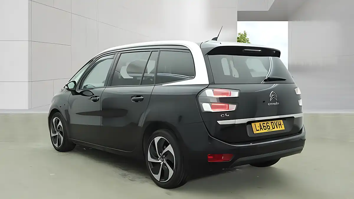 Used 2017 Citroen Grand C4 Picasso Flair Black - Interior and Exterior details 4