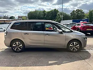 Used 2017 Citroen Grand C4 Picasso Flair Grey - Interior and Exterior details 10