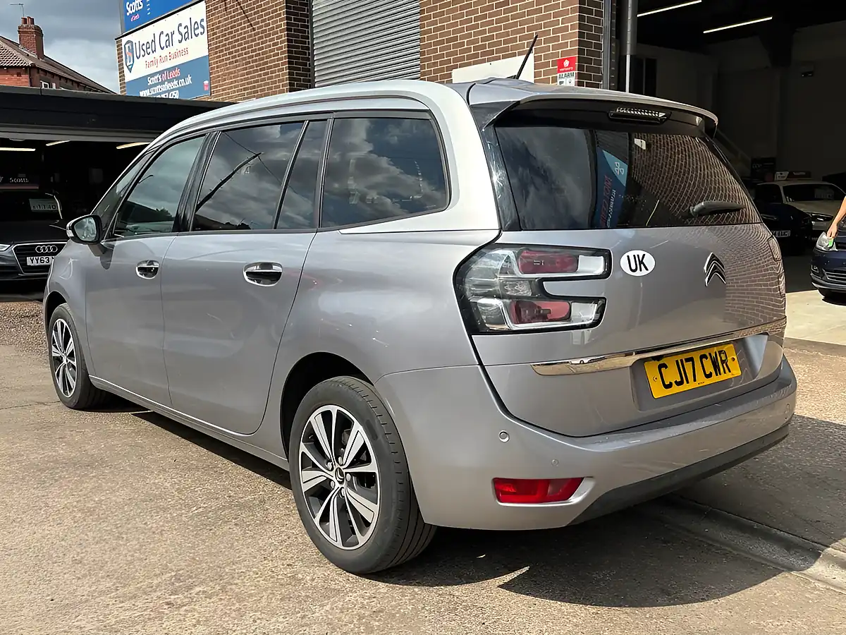 Used 2017 Citroen Grand C4 Picasso Flair Grey - Interior and Exterior details 7