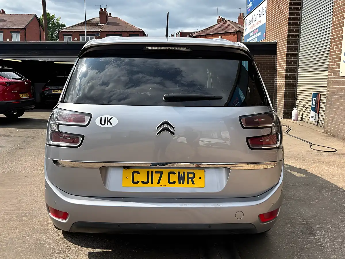 Used 2017 Citroen Grand C4 Picasso Flair Grey - Interior and Exterior details 8