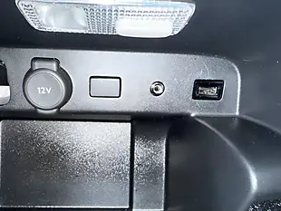 Used 2017 Citroen Grand C4 Picasso Flair Grey - Interior and Exterior details 16