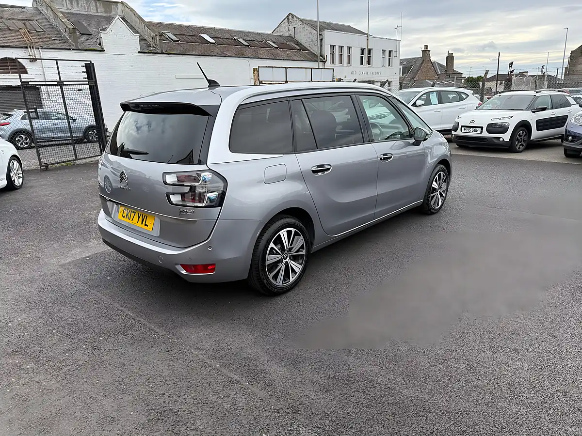 Used 2017 Citroen Grand C4 Picasso Flair Grey - Interior and Exterior details 5
