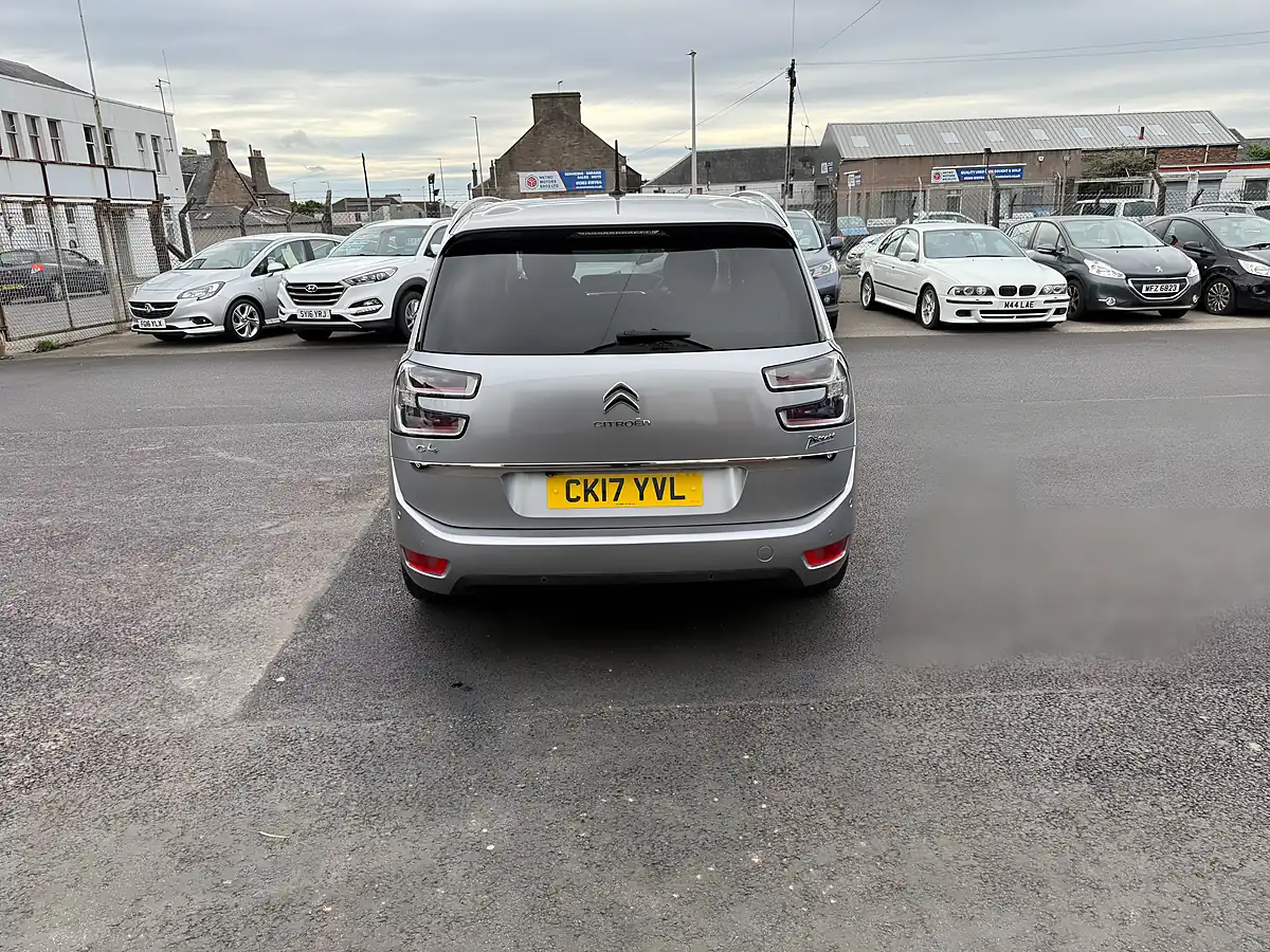 Used 2017 Citroen Grand C4 Picasso Flair Grey - Interior and Exterior details 6