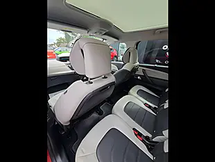 Used 2017 Citroen Grand C4 Picasso Flair Red - Interior and Exterior details 17