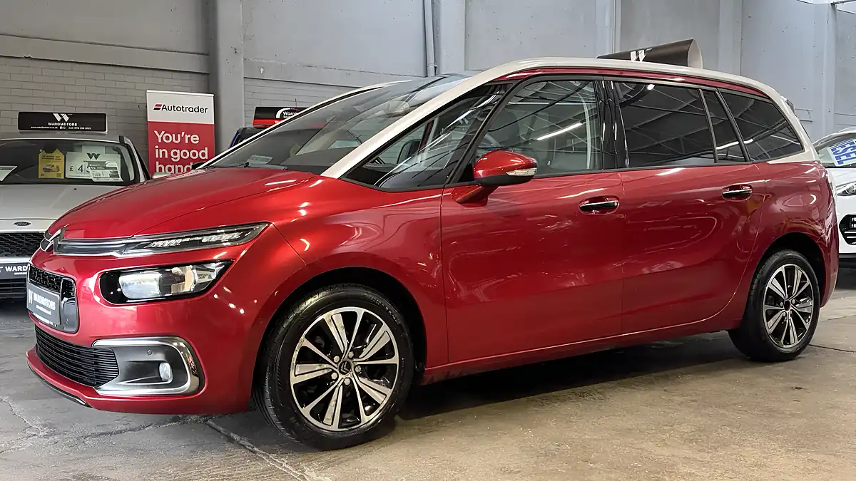 Used 2017 Citroen Grand C4 Picasso Flair Red - Front View