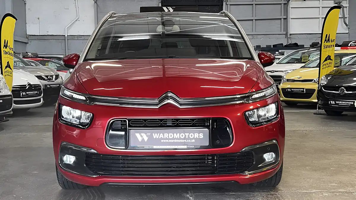 Used 2017 Citroen Grand C4 Picasso Flair Red - Interior and Exterior details 3