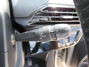Used 2017 Citroen Grand C4 Picasso Touch Edition Beige - Interior and Exterior details 14