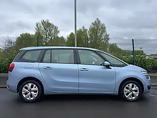 Used 2017 Citroen Grand C4 Picasso Vtr+ Blue - Interior and Exterior details 2