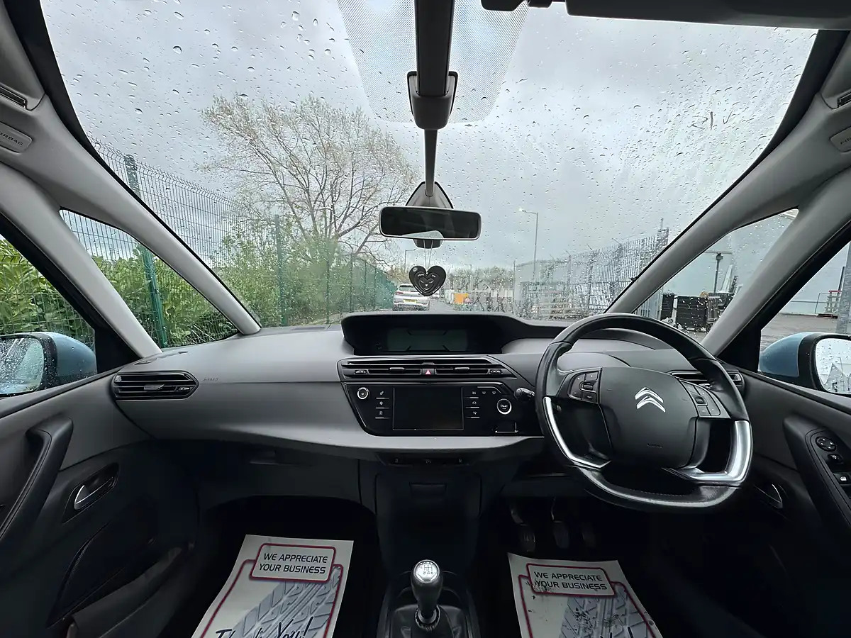 Used 2017 Citroen Grand C4 Picasso Vtr+ Blue - Interior and Exterior details 6