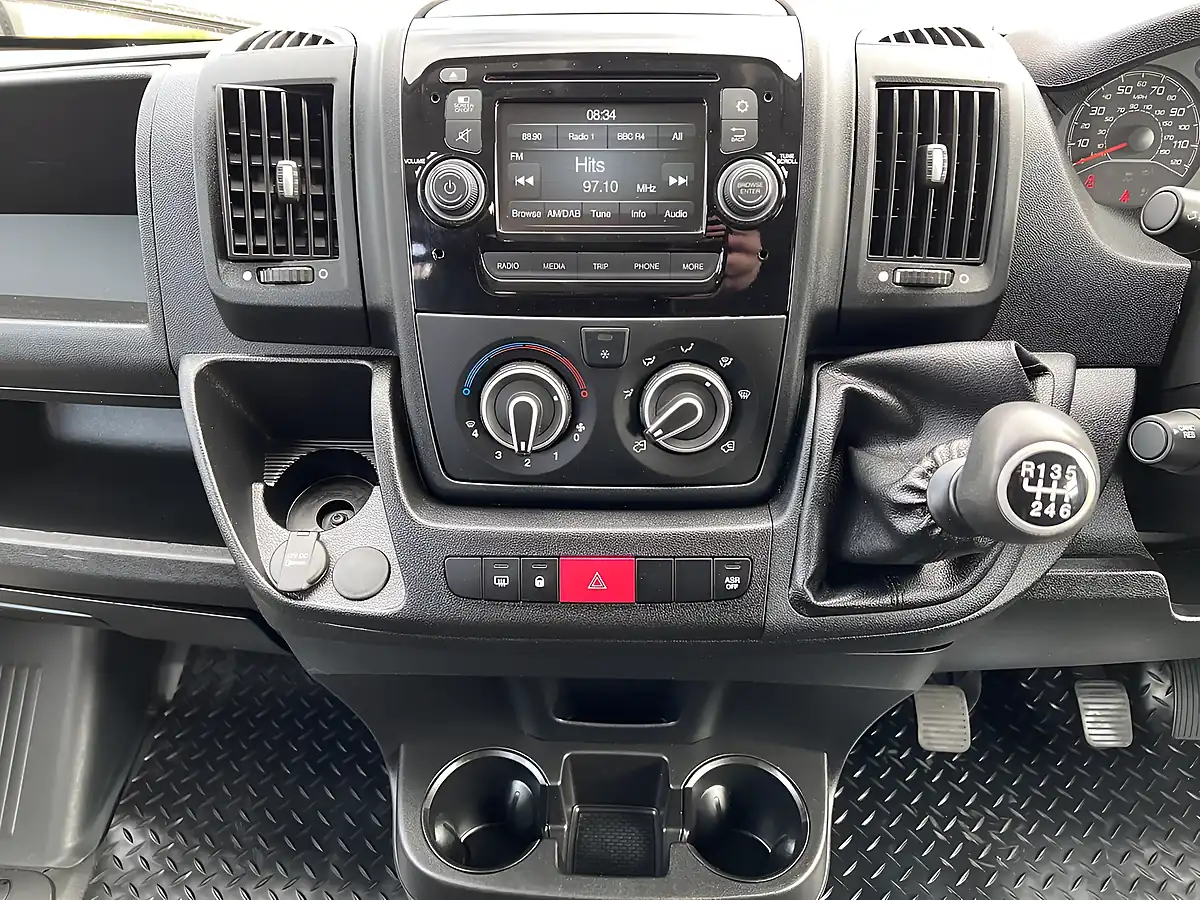 Used 2017 Citroen Relay 35 Enterprise Heavy L3H2 White - Interior and Exterior details 13