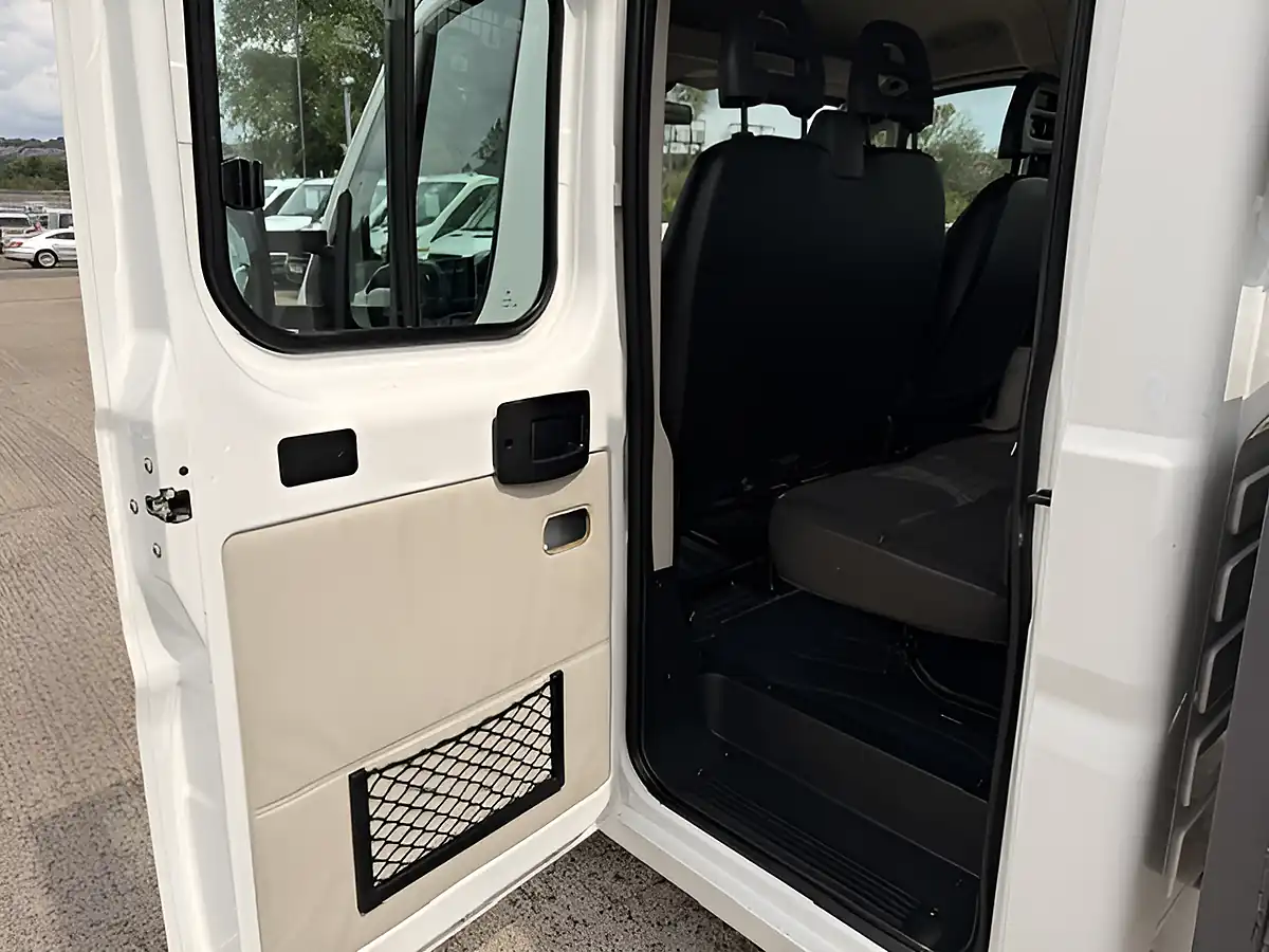 Used 2017 Citroen Relay 35 Enterprise - Interior and Exterior details 15